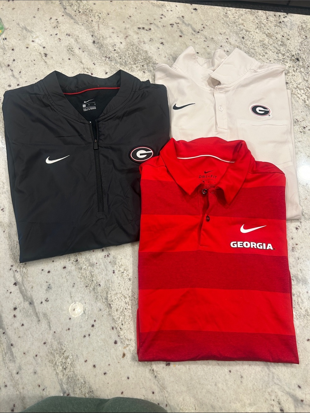 Nike UGA Georgia short sleeve Polos ;windbreaker pullover Jacket red black L
